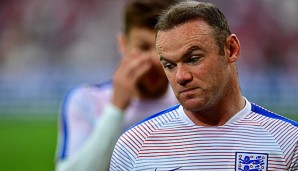 Wayne Rooney und seine Engländer stehen nach dem 1:1 gegen Russland unter Druck