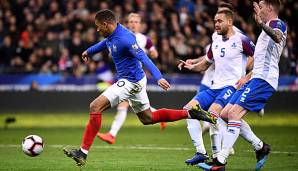 Frankreich um Kylian Mbappe gewann das Hinspiel gegen Island mit 4:0.