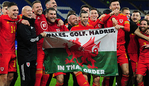 "Wales. Golf. Madrid. In That Order": Nach der erfolgreichen Qualifikation für die Europameisterschaft präsentierte die walisische Nationalmannschaft mit einem Augenzwinkern die Prioritäten ihres größten Stars Gareth Bale.