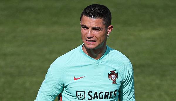 Die portugiesische Nationalmannschaft um Cristiano Ronaldo muss offenbar in Quarantäne.