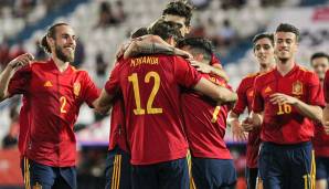 Spaniens Nationaltrainer Luis Enrique hat auf das Corona-Chaos im Zuge der positiven Tests von Sergio Busquets und Diego Llorente reagiert und 17 Spieler für den Ernstfall in einen "Schatten-Kader" berufen.