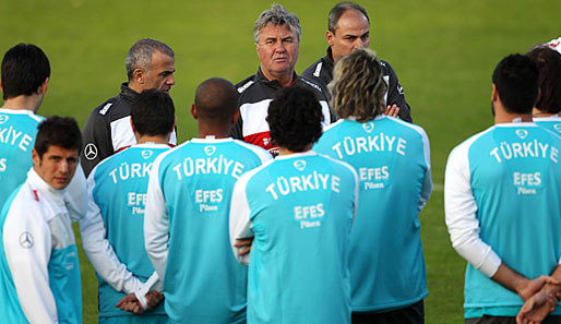 Guus Hiddink soll die Türkei zur Europameisterschaft 2012 führen