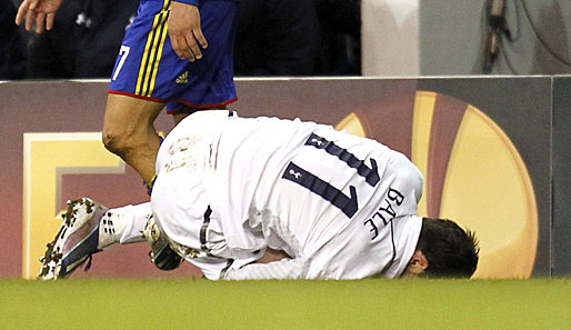 Gareth Bale knickte in der Nachspielzeit um - der Verdacht auf Bänderriss scheint falsch zu sein