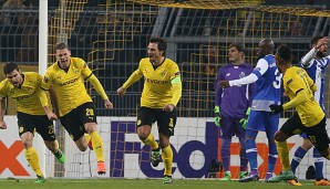 Lukasz Piszczek (2.v.l.) brachte Dortmund bereits in der 6. Minute in Führung