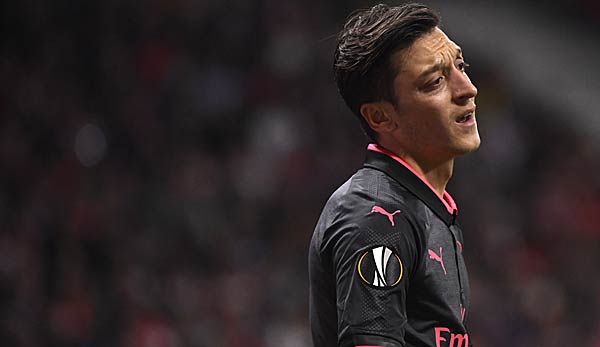 Mesut Özil schied mit dem FC Arsenal bei Atletico Madrid aus der Europa League aus.