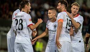 Können für die Europa-League-Playoffs planen: Die Spieler von Eintracht Frankfurt nach dem 5:0-Sieg in Vaduz.