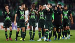 Der VfL Wolfsburg ließ sich nach dem EL-Auftaktsieg gegen Oleksandria von den Fans feiern.
