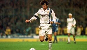 FRANCESCO COLONNESE: Gab den rechten Manndecker und war von 1997 bis 2000 bei Inter tätig. Anschließend vier Jahre bei Lazio und bis 2006 zwei Jahre in Siena aktiv. Der UEFA Cup war sein größter Erfolg.