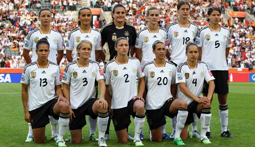 Die deutsche Nationalmannschaft stürmte ohne Punktverlust ins WM-Viertelfinale