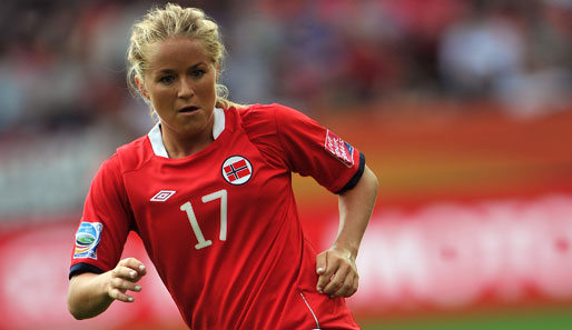 Die norwegische Nationalspielerin Lene Mykjaland kann im Internet für ein Date ersteigert werden