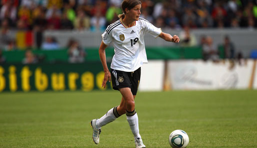 Kerstin Garefrekes ist als einzige Deutsche zur Weltfußballerin des Jahres nominiert worden