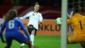 Zwei Tore konnte Anja Mittag zum Sieg über die Slowakei beitragen