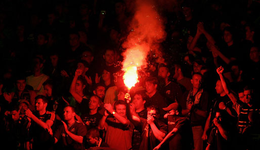 Die UEFA bestrafte Dinamo Zagreb wegen "fortgesetzten Fehlverhaltens" der Fans