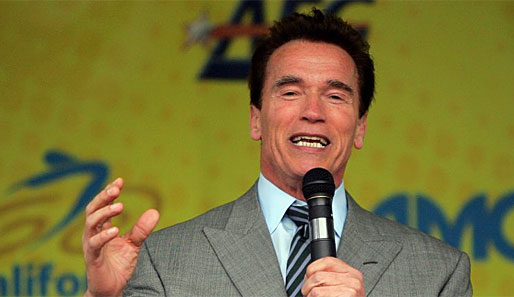 Der gebürtige Österreicher Arnold Schwarzenegger hat seine Fußball-Leidenschaft entdeckt