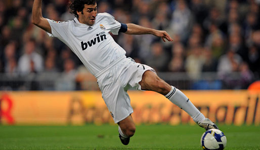 Raul vor dem Absprung? Die Madrid-Legende ist seit 1994 im Verein aktiv
