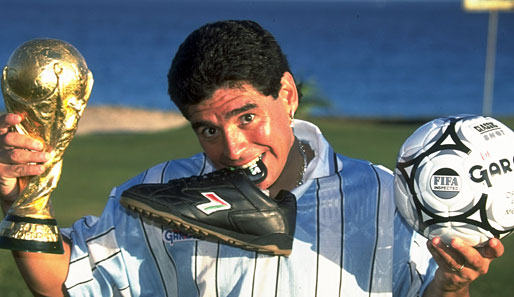 Diego Armando Maradona beendete seine Spielerkarriere 1997 bei den Boca Juniors