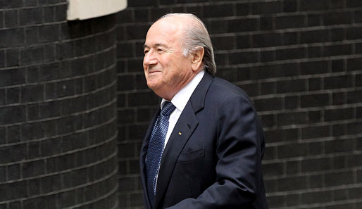 Der Schweizer Sepp Blatter ist seit 1998 FIFA-Präsident und folgte damit João Havelange