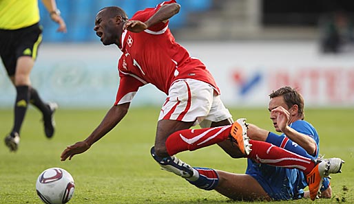 Stürmer Innocent Emeghara zog mit der Schweiz souverän ins Halbfinale ein