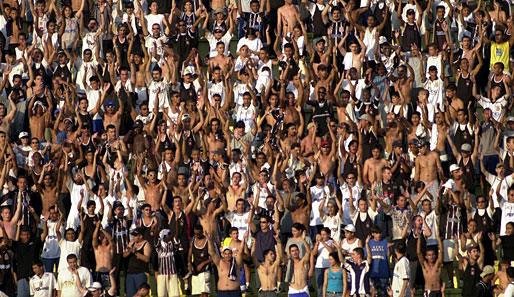In der brasilianischen Liga kam es zwischen Paranaense und Fluminense zu Fan-Ausschreitungen