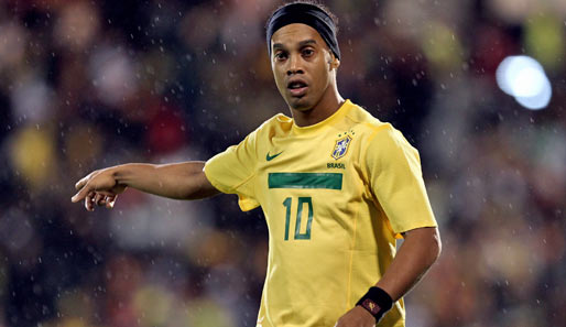 Wie in alten Zeiten: Ronaldinho dirigierte bei seinem Comeback das Mittelfeld der Selecao