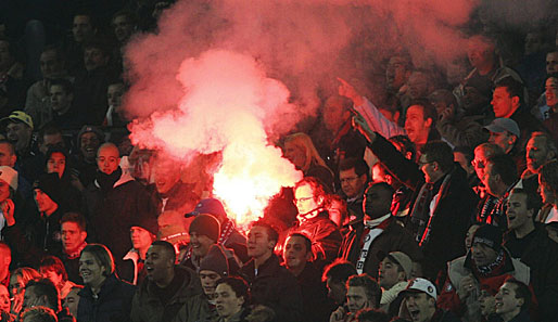 17 Feyenoord-Anhänger wurden lange Stadionverbote auferlegt