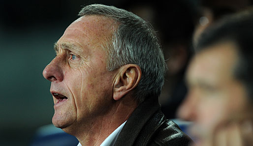 Johan Cruyff verlangt aus Sorge um Ajax Einsicht in die Verträge der neuen Direktoren