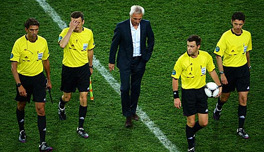 Null Punkte aus drei Spielen: van Marwijk ist in Holland umstritten