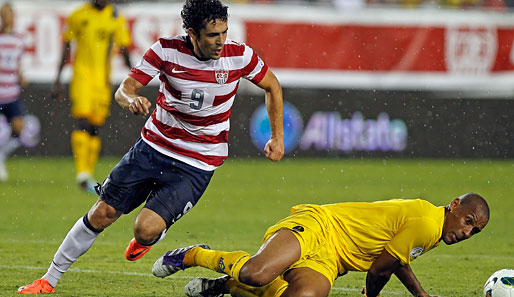 Herculez Gomez (l.) erzielte das 3:1 für das US-Nationalteam