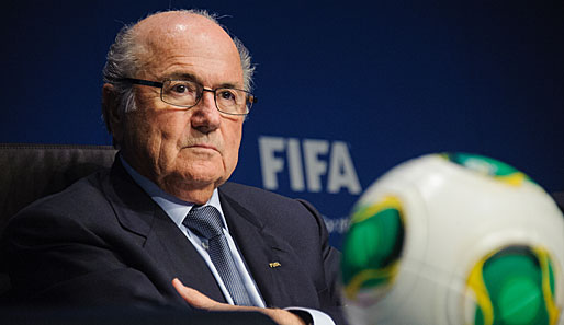 FIFA-Präsident Sepp Blatter will seine Entscheidung nach der WM 2014 in Brasilien bekanntgeben