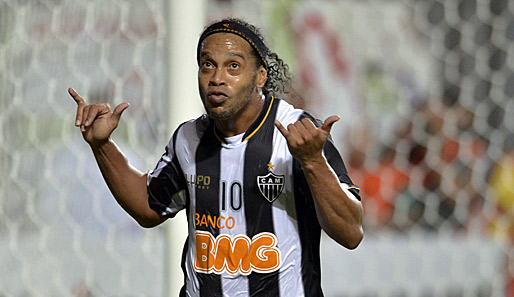 Ronaldinho wird die Mannschaft seines Landes gegen Bolivien auf das Feld führen