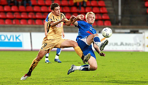 Tampere United nahm 2007 im UEFA-Cup teil - hier Jarkko Wiss (r.) im Spiel gegen Bordeaux