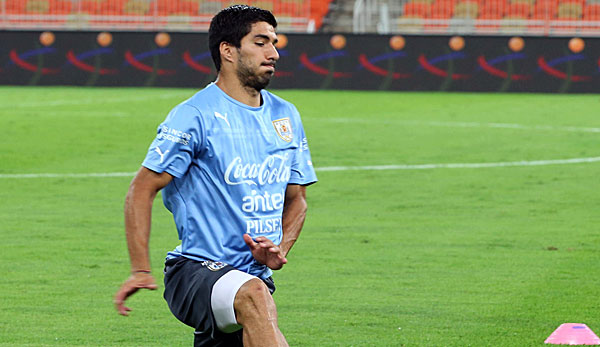 Luis Suarez traf gegen en Oman doppelt