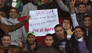 Marokkanische Fans: "Hayatou! Dich interessiert unsere Sicherheit nicht, uns nicht deine Sanktionen"