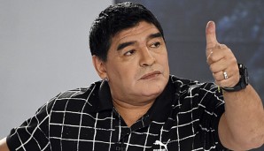 Diego Maradona hält für Prinz Ali den Daumen hoch