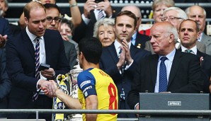 Königlicher Händedruck: Prinz William gratuliert den FA-Cup-Siegern zum Titel