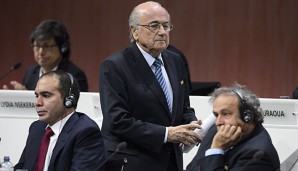 Platini versucht im Februar 2016 Blatter als FIFA-Präsident zu beerben