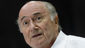 Joseph Blatter verließ kommentarlos das Gebäude der FIFA-Zentrale