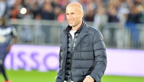 Zinedine Zidane könnte bald als Trainer auf der Bank von Real sitzen