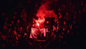 Die Fans von Celtic Glasgow brannten in Istanbul Pyrotechnik ab