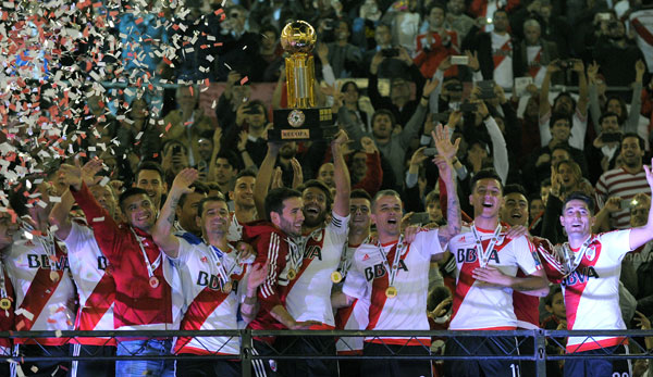 River Plate feierte die Titelverteidigung im Supercup