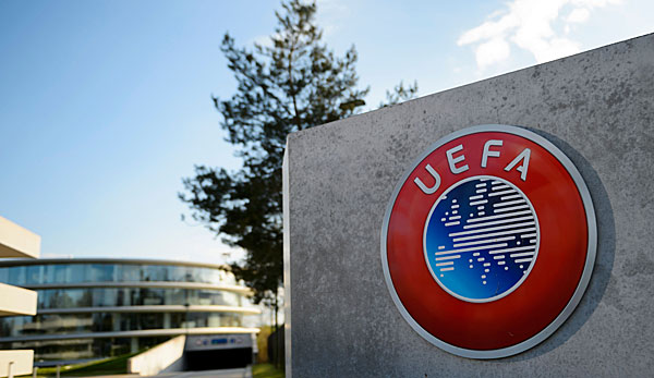 Europas Vereine nahmen im Finanzjahr 2015 rund 17 Milliarden Euro ein