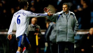 Ricardo Carvalho und Jose Mourinho - FC Porto, FC Chelsea und Real Madrid: Nach dem Gewinn der Champions League wechselten Trainer und Spieler gemeinsam 2004 an die Stamford Bridge. 2010 fanden beide bei den Königlichen zum dritten Mal zueinander