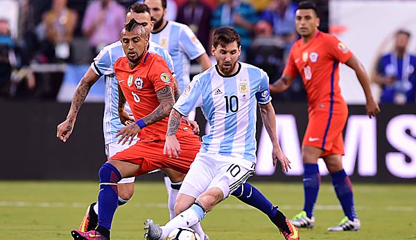 Lionel Messi und Arturo Vidal müssen noch um die WM-Teilnahme zittern