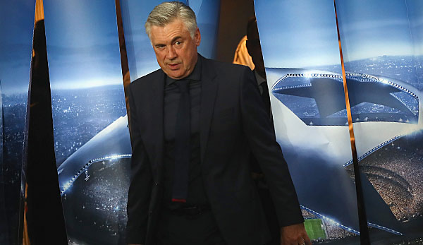 Carlo Ancelotti winkt offenbar ein Trainerjob in der Premier League