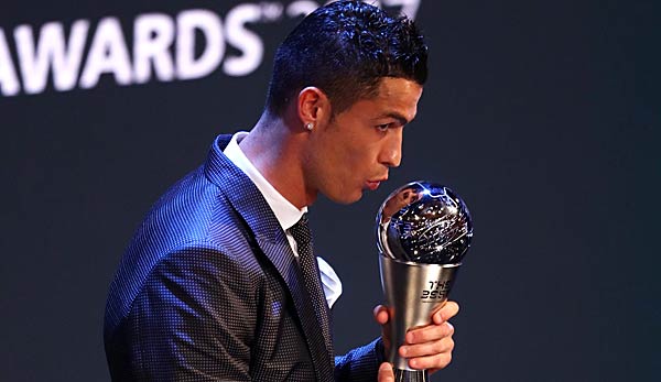 Cristiano Ronaldo wurde von der FIFA erneut zum Weltfußballer des Jahres ausgezeichnet