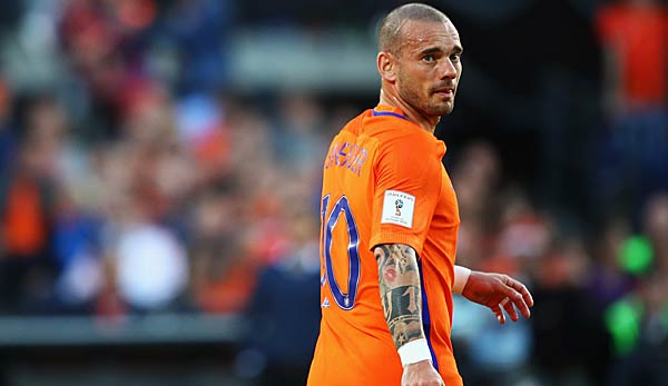 Wesley Snejder hat seinen Rücktritt aus der niederländischen Nationalmannschaft erklärt.