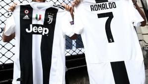 Das neue Heimtrikot von Juventus dürfte seit dem Wechsel von Cristiano Ronaldo zur Alten Dame tatsächlich jeder auf dem Schirm haben. Die Italiener stellten nun aber auch offiziell ihr Ausweichtrikot vor.