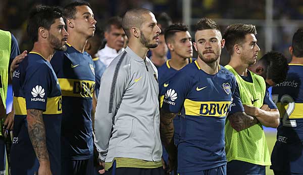 Wurden auf dem Weg zum Final-Rückspiel bei River Plate von gegnerischen Fans angegriffen: die Spieler von Boca Juniors.