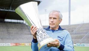 Seinen größten Erfolg feierte Weisweiler im Jahr 1975, als er mit Borussia Mönchengladbach neben der Meisterschaft auch den UEFA-Cup gewann.
