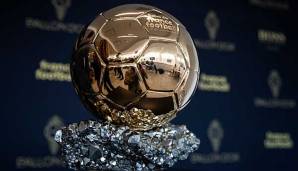 Gilt als die prestigeträchtigste Auszeichnung für einen Fußballer: Der Ballon d'Or, vergeben von France Football.